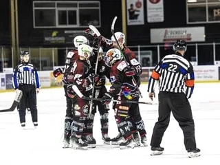 Hockey sur glace. « Ça tombe mal » : pour sa reprise, le Hogly est privé de patinoire à La Roche-sur-Yon