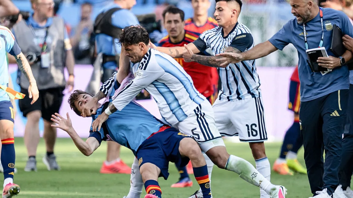Lionel Messi's Argentina Teammate Leandro Paredes Banned For 10 Games After FIFA World Cup Final Brawl