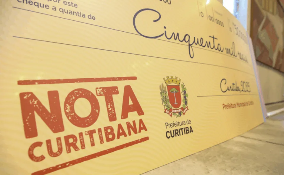 Nota Curitibana já devolveu mais de R$ 20 milhões em créditos; saiba o que é e como participar