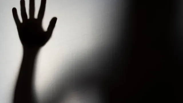 Detido por maus-tratos psicológicos e físicos à ex-companheira em Évora