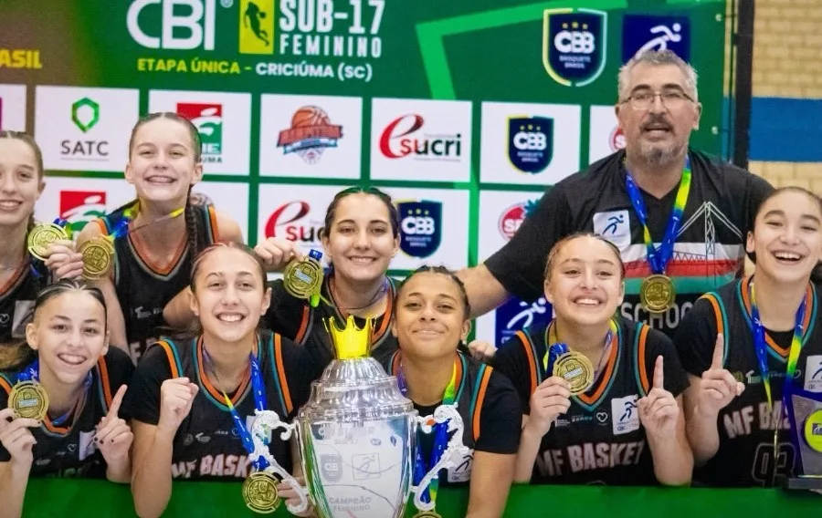 Equipe catarinense é campeã do Brasileiro Interclubes Sub-17 de basquete