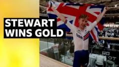 GB's Stewart wins gold in thrilling points race