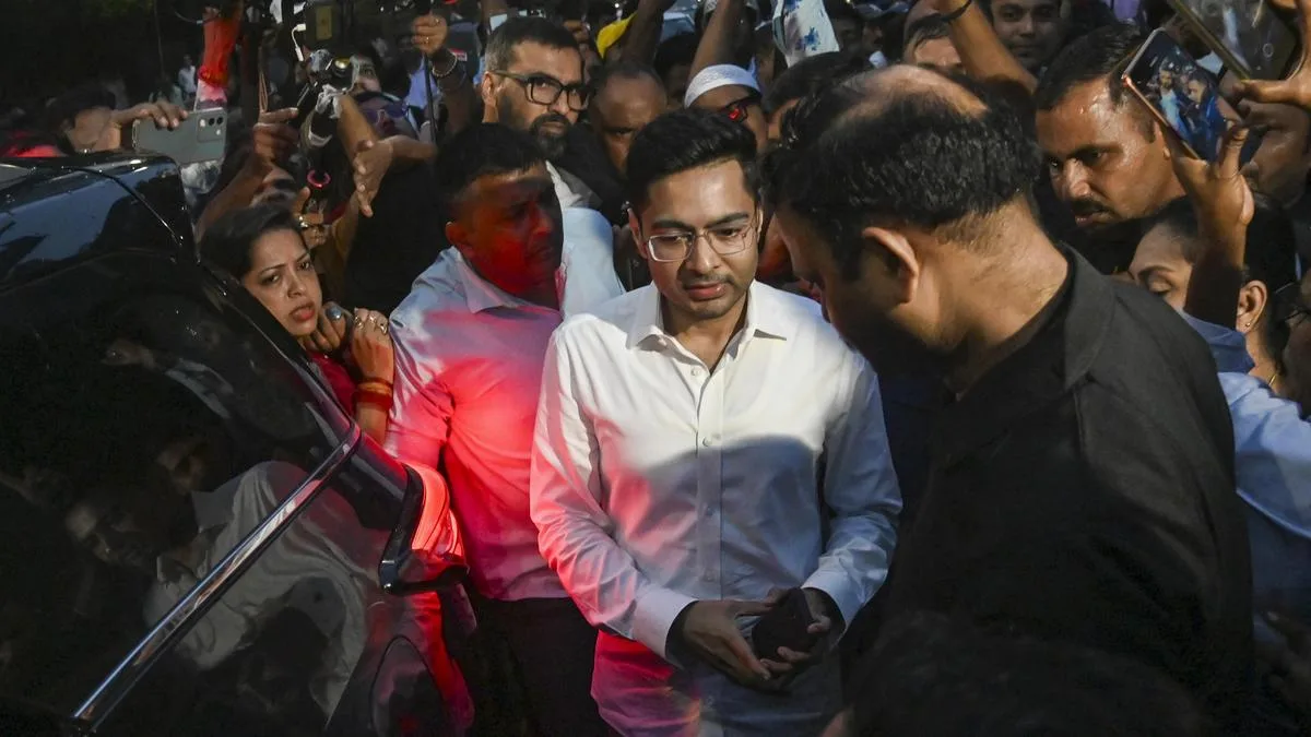 Trinamool worker tortured in custody over signboard dispute, says Abhishek Banerjee
