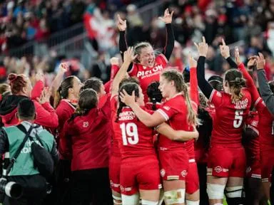 It's over: Canada ends England's unbeaten streak in women's rugby with a 24-21 win