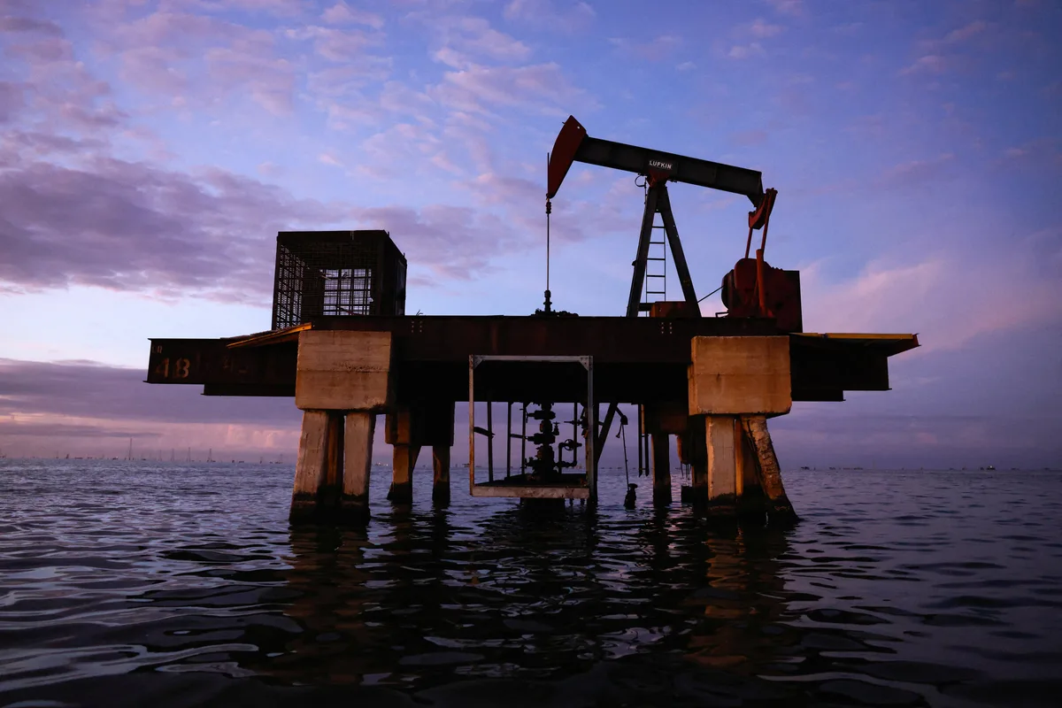 La Casa Blanca confirma la “privatización” del sector petrolero venezolano con un contrato de un siglo