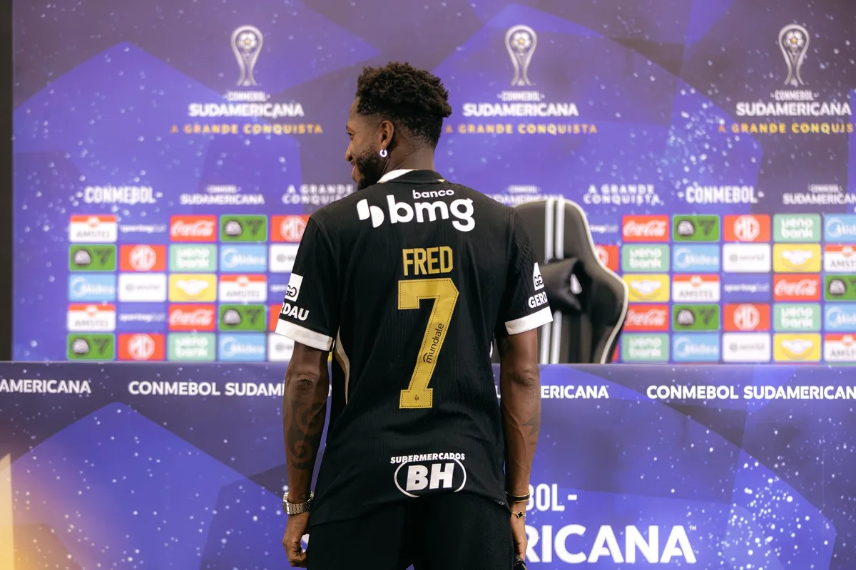 Fred é registrado pelo Atlético-MG e fica liberado para estrear