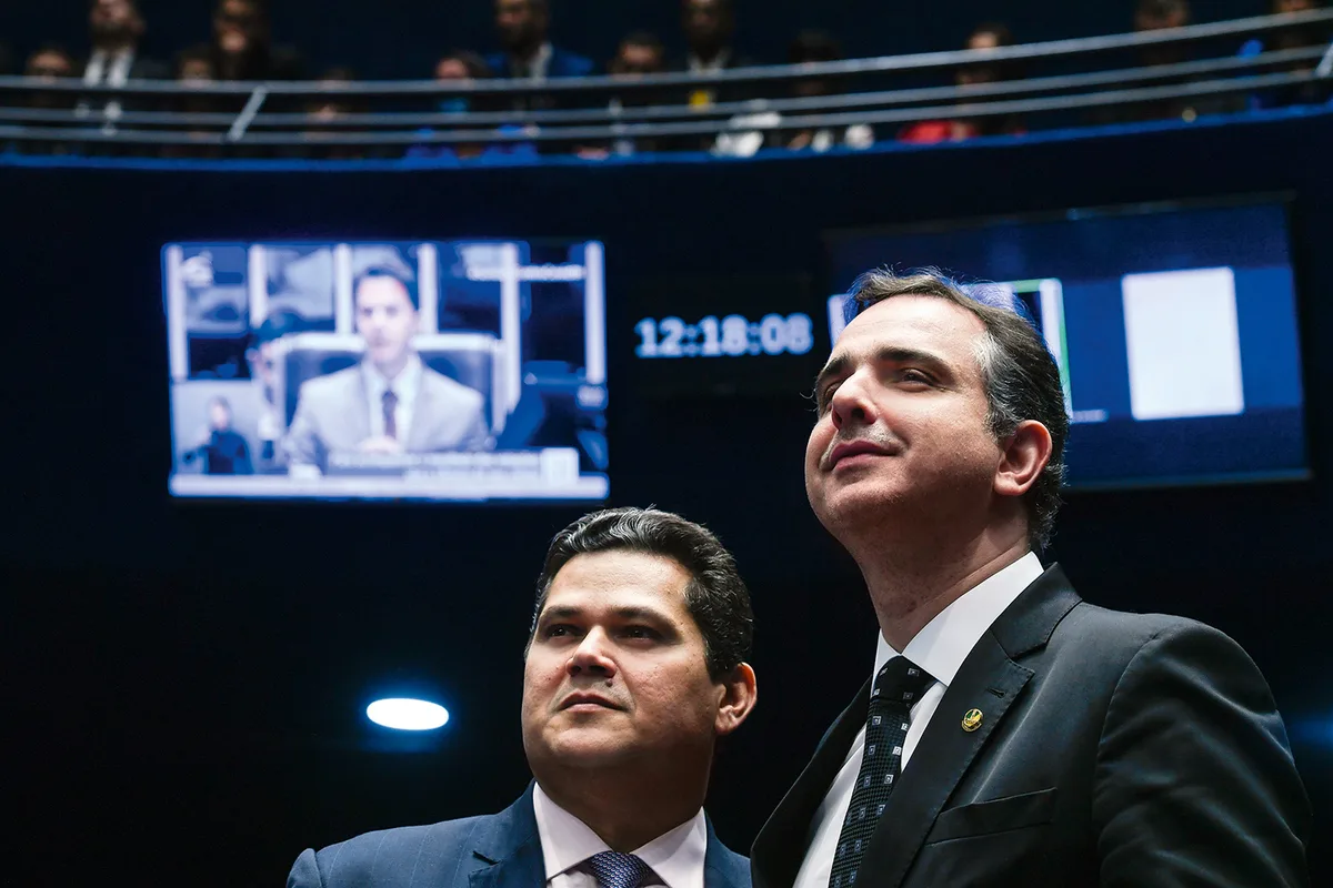 Com apoio de petistas e bolsonaristas, Alcolumbre indica Rodrigo Pacheco para o TCU