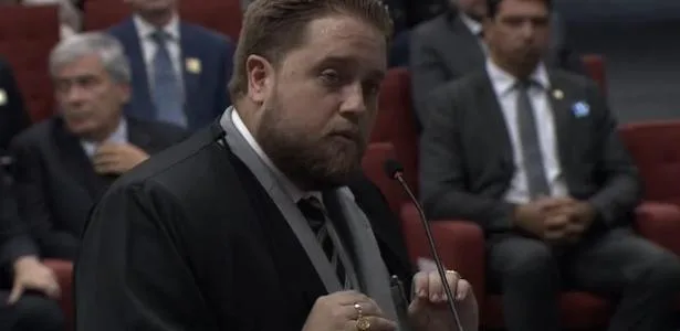 Advogado que defendeu Heleno no STF é acusado de agressão à esposa no DF