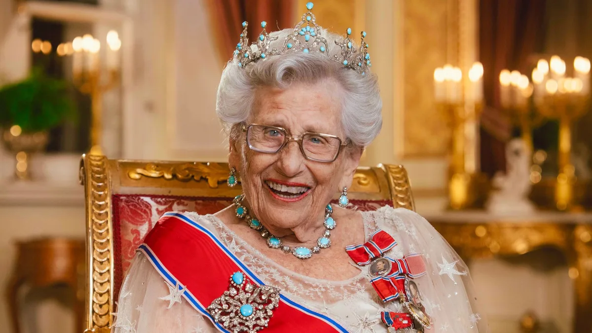 Muere Astrid de Noruega a los 94 años y 15 días después de la muerte de su hermano, el rey Harald