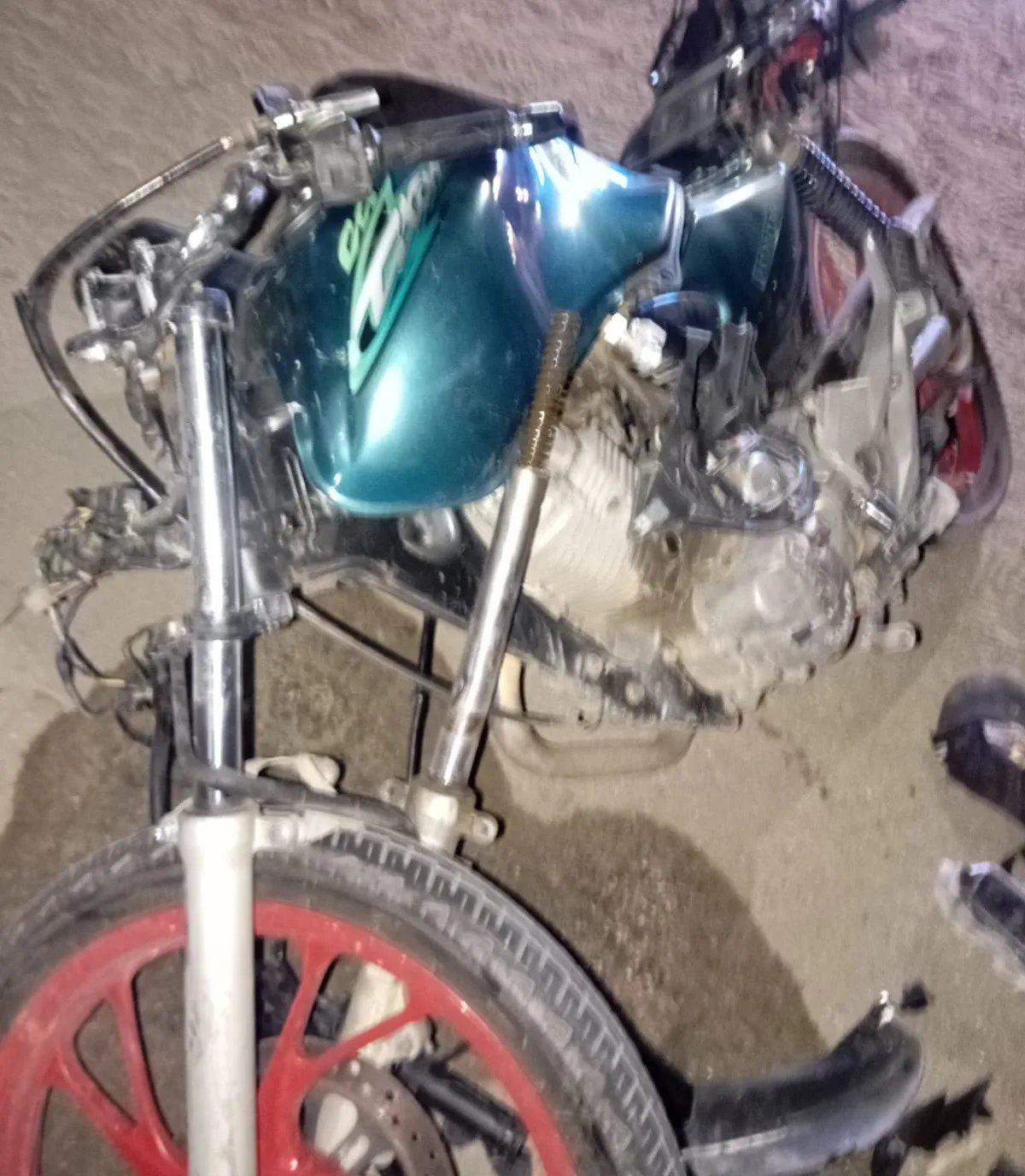 Motociclista de 21 anos morre após atingir caminhão que fazia manobra em Italva