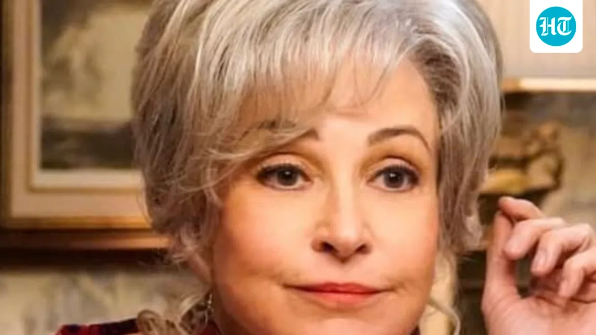 Annie Potts not dead: Fact-checking wild claims about Ghostbusters actor as she pens touching note for Tim Curry