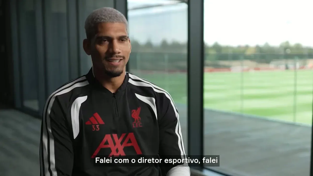 Araújo sobre ida ao Liverpool: “Tudo aconteceu muito, muito rápido”
