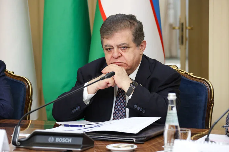 Сенатор Джабаров заявил о новой фазе сумасшествия у европейских политиков
