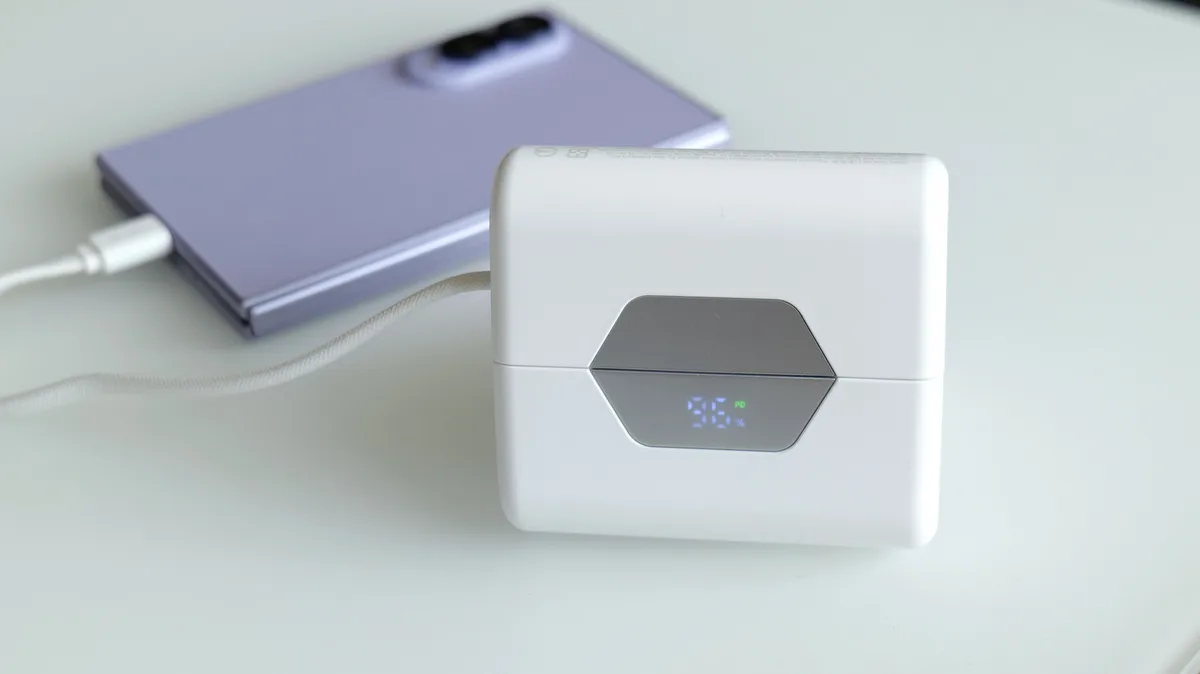 Nimble SharePower review: Two battery packs for the price of one