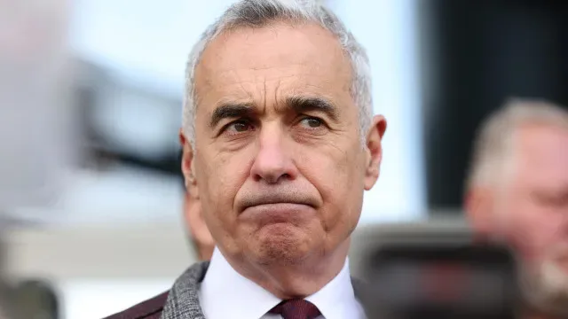 Ex-candidato presidencial da Roménia detido sob suspeita de fraude