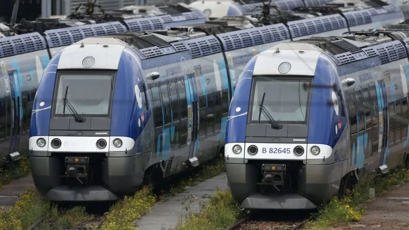 Un adolescent de 13 ans en trottinette meurt percuté par un TER reliant Lille à Amiens