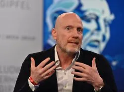 Sammer reagiert auf Bierhoff: "Ich halte das für einen der kapitalsten Fehler, die je begangen wurden"