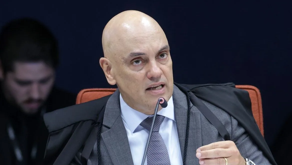 VÍDEO: Moraes explica caso Dino para pôr fim a distorções na tal história da “fonte”