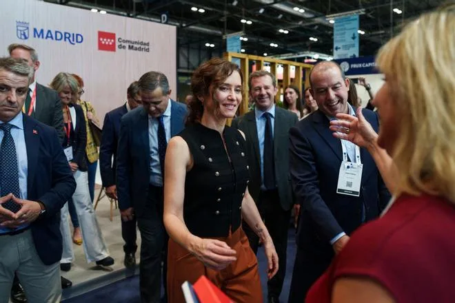 El desahucio de Maricarmen reactiva el choque entre el Gobierno y Ayuso y anticipa un 'otoño caliente' en Madrid
