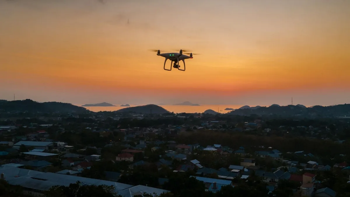 Ce télépilote pro a fait voler son drone en ville sans prévenir la préfecture, il finira au tribunal