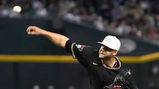 NPB: José Ruíz brilla en Japón como pieza clave del relevo del Yokohama DeNA BayStars