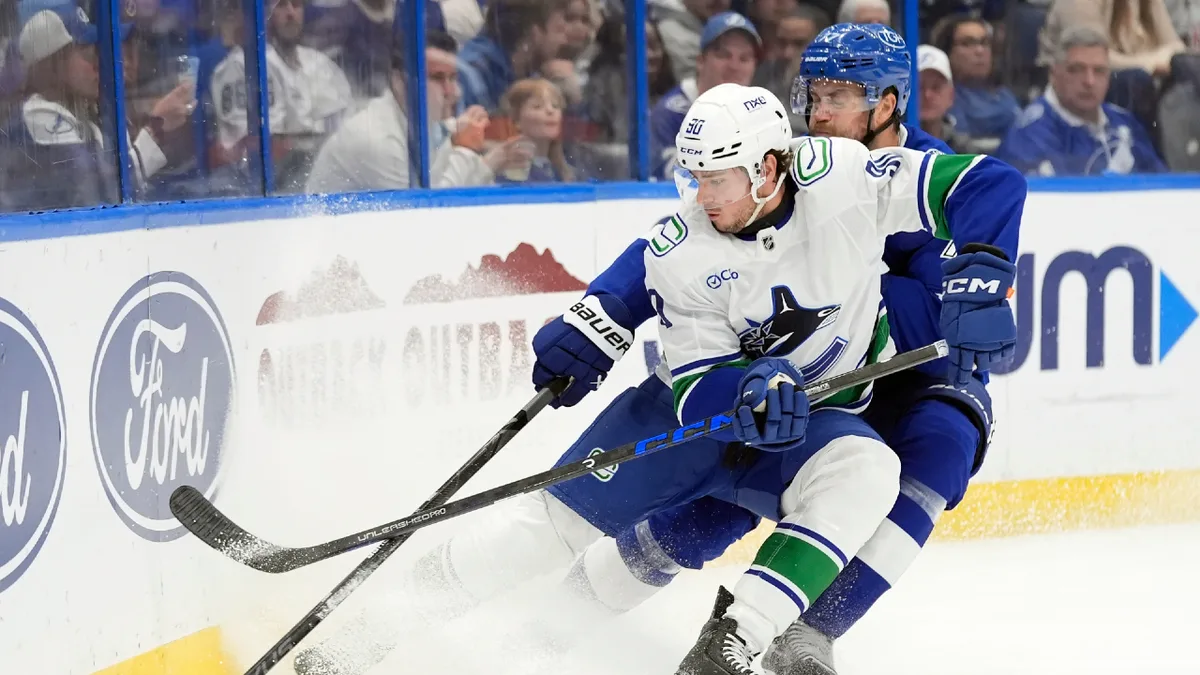 Canucks’ disheartening, winless road trip still features silver linings