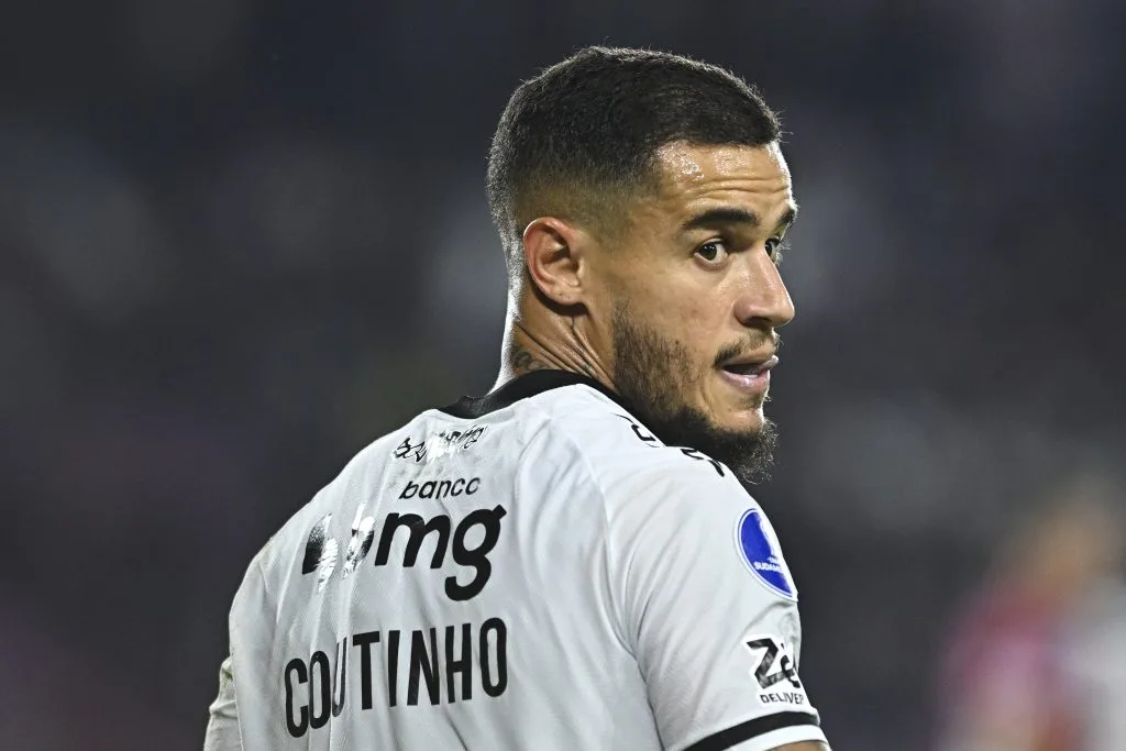 Santos contrata Philippe Coutinho; veja tempo de contrato