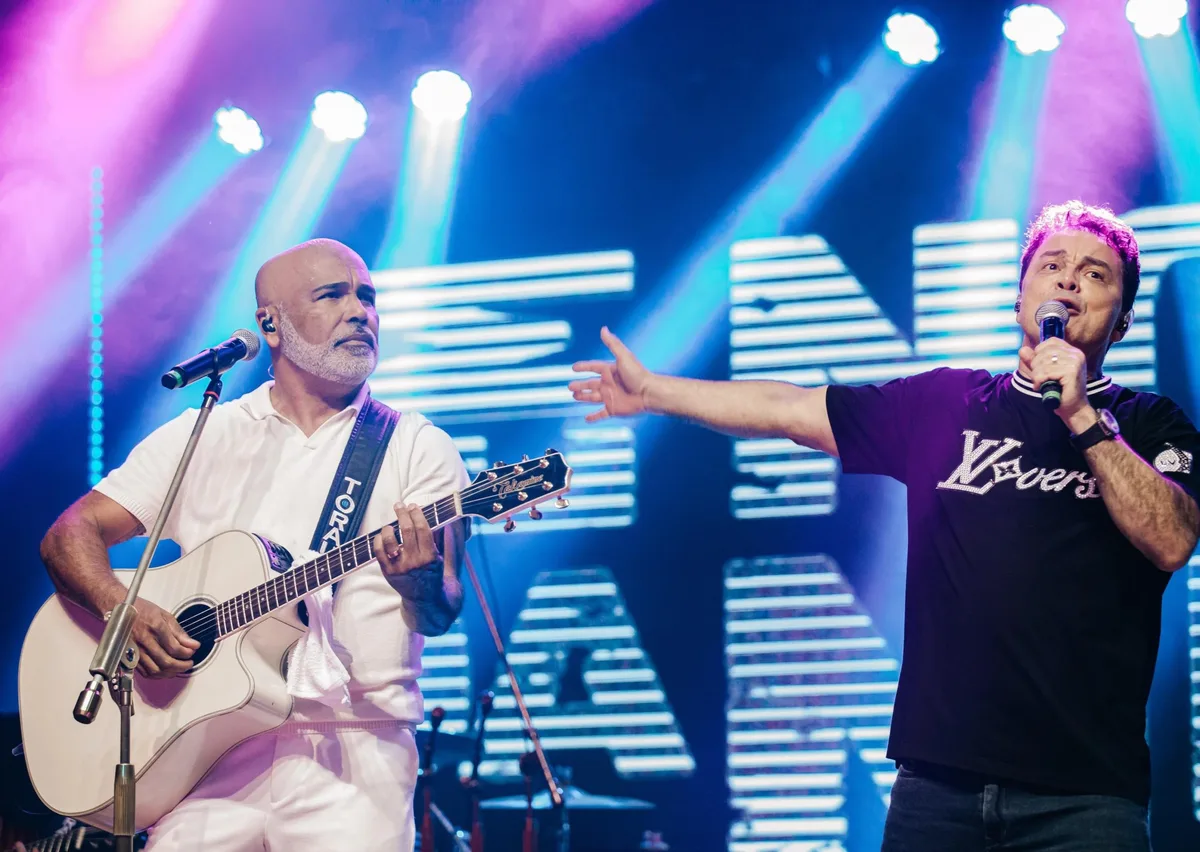 "Nos unimos em pensamentos positivos", diz Renner, dupla de Rick