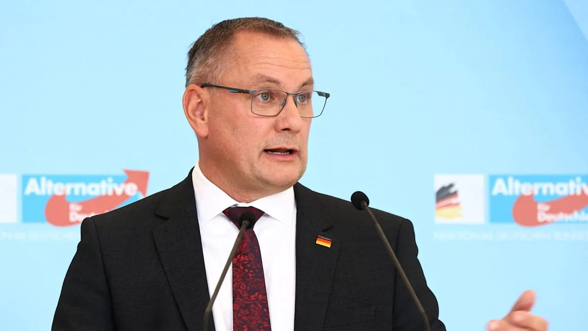 „Erlösen Sie die Bürger von Ihrer Kanzlerschaft und gehen Sie in Rente“