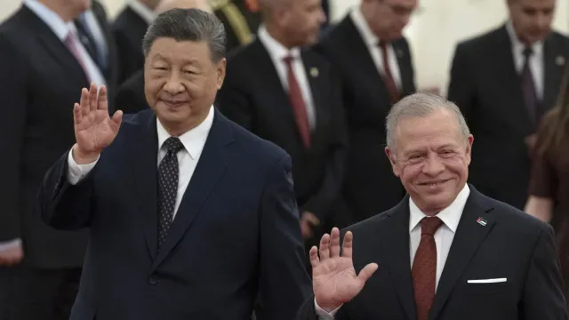 Presidente da China defende solução diplomática para conflitos
