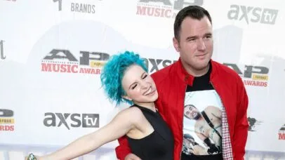 Hayley Williams homenageia Chad Gilbert após sua morte: ‘Uma lenda’