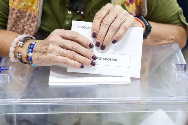 Elecciones generales 29N, en directo Última hora de las negociaciones entre partidos, pactos y candidaturas conjuntas, crisis de la vivienda y Ceuta