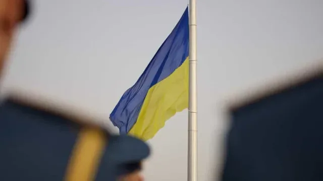 Rússia testa míssil intercontinental e admite paz "parada" na Ucrânia