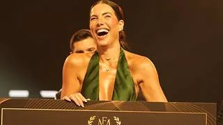 Gaby Espino ingresa a un selecto "Club de Millonarios"
