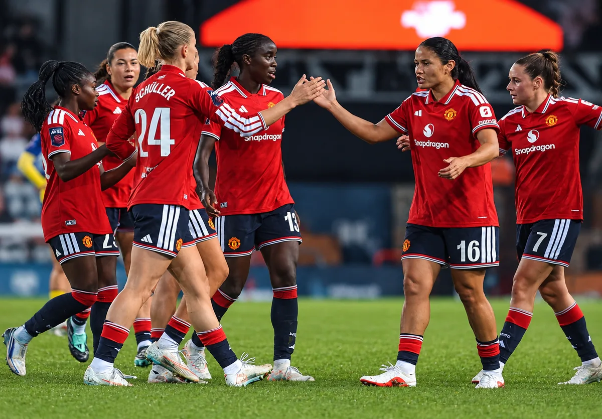 Rebeca Bernal marca doblete con Manchester United en goleada 10-1 sobre Sheffield United