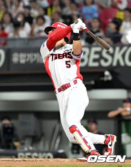 김도영 39호 스리런→카스트로 투런+만루포, KIA 16-11 위닝시리즈...롯데 20안타 치고도 패패패 [광주 리뷰]