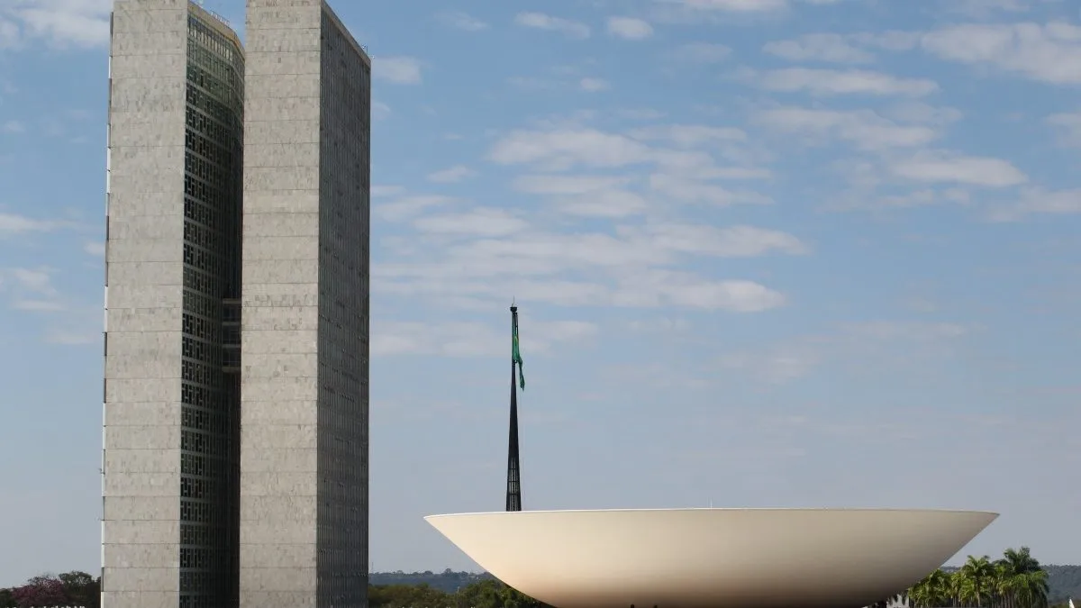 Governo e Alcolumbre se reúnem e definem pautas prioritárias; 6×1, Pec da Segurança e outros temas estão no radar
