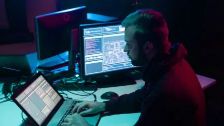 Kriminalisierung: Informatiker verlangen Freipass für IT-Sicherheitsforscher