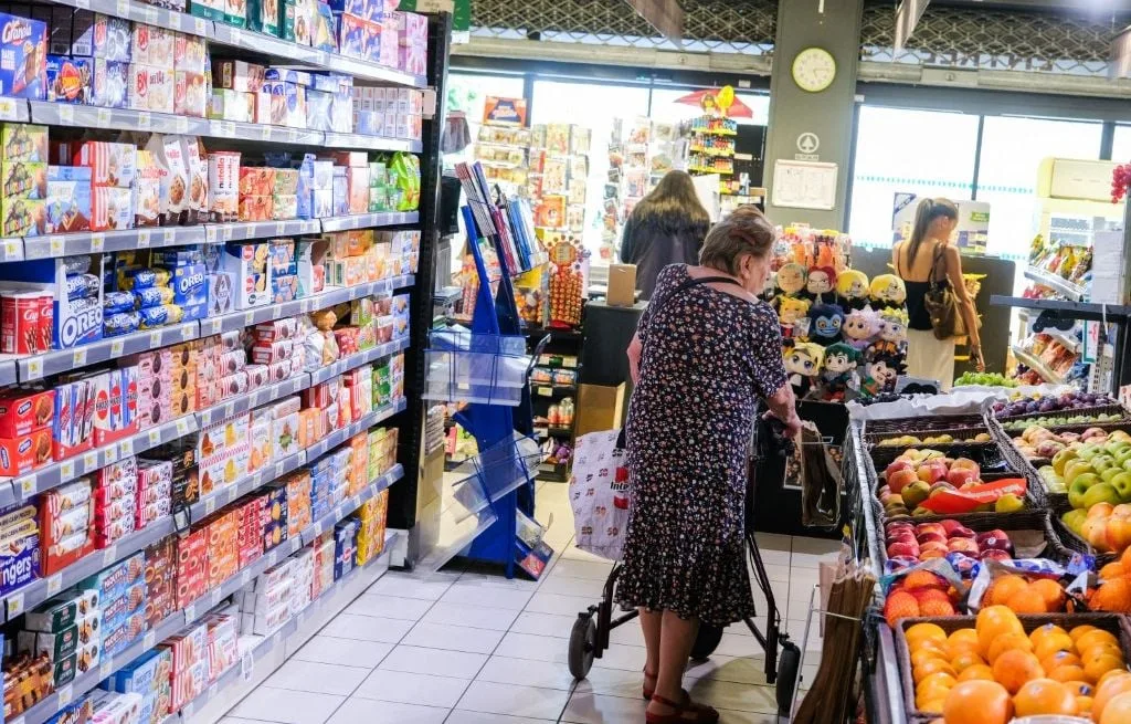 Alimentation : 13 % des Français déclarent manquer de nourriture, selon un rapport d’Action contre la Faim