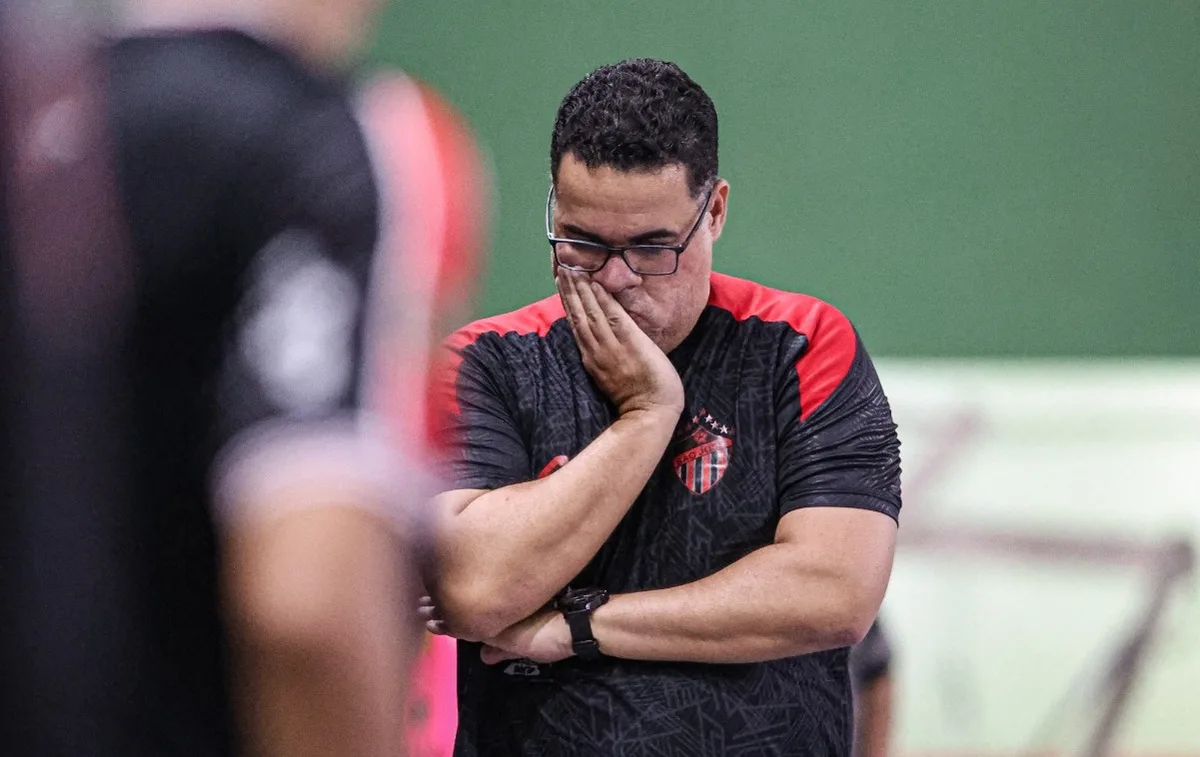 São José tenta virar a chave no Brasileiro de Futsal após saída do técnico Bastos