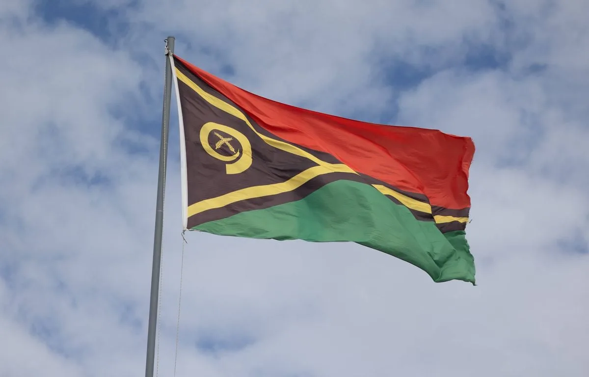 Un naufrage fait un mort et 30 disparus au Vanuatu, l’armée française mobilisée