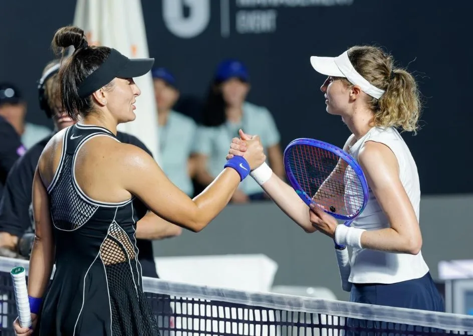 Andreescu cai para Bucsa em Guadalajara, Parks testa Bejlek