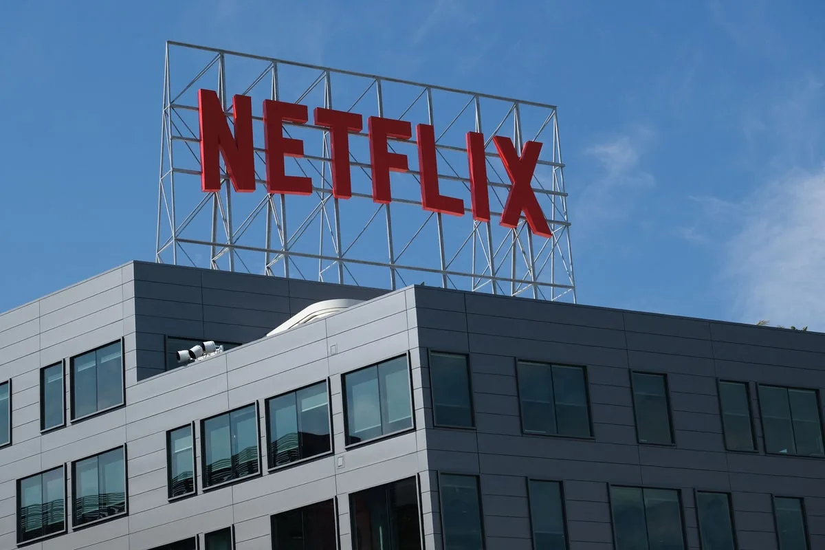 Netflix cuts 1,000 jobs as CEOs tell employees ‘business is strong and growing’