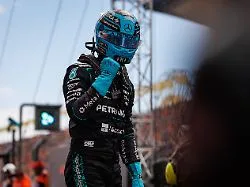 Russells perfektes Timing: Wetterfrosch beschert Mercedes-Pilot Sprintsieg