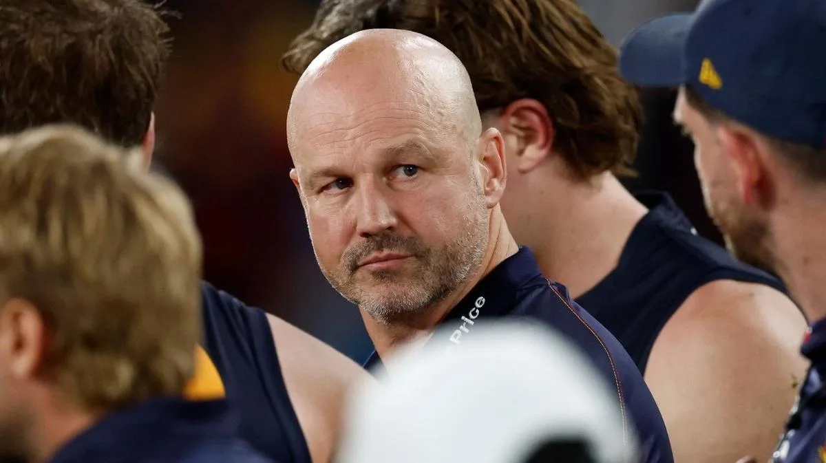 Adelaide coach Matthew Nicks ‘will lose his job’ if they fail to beat the Western Bulldogs