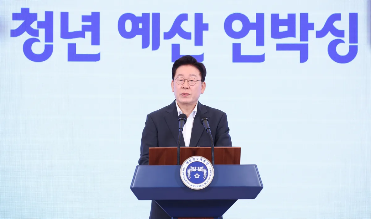 34세까지 2억씩 ‘청년예산 43兆’…2030 표심 모으는 靑