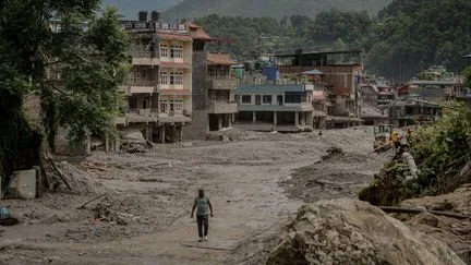 "Tout le monde n'a pas compris l'urgence" : au Népal, la difficulté des autorités à sensibiliser sur l'imminence de la coulée de boue
