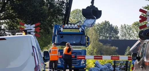 Niederlande: Zugverkehr weitgehend lahmgelegt – Sabotage vermutet