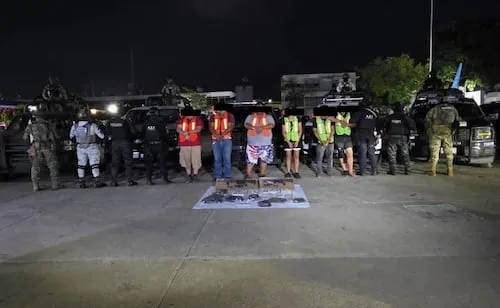 Caen 6 integrantes del grupo delictivo "Pueblo Unido" tras detención de su líder en Tabasco; aseguran armas y drogas