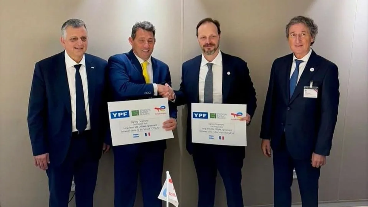 Santa Fe Bio y TotalEnergies firman acuerdo para impulsar la producción y exportación de SAF